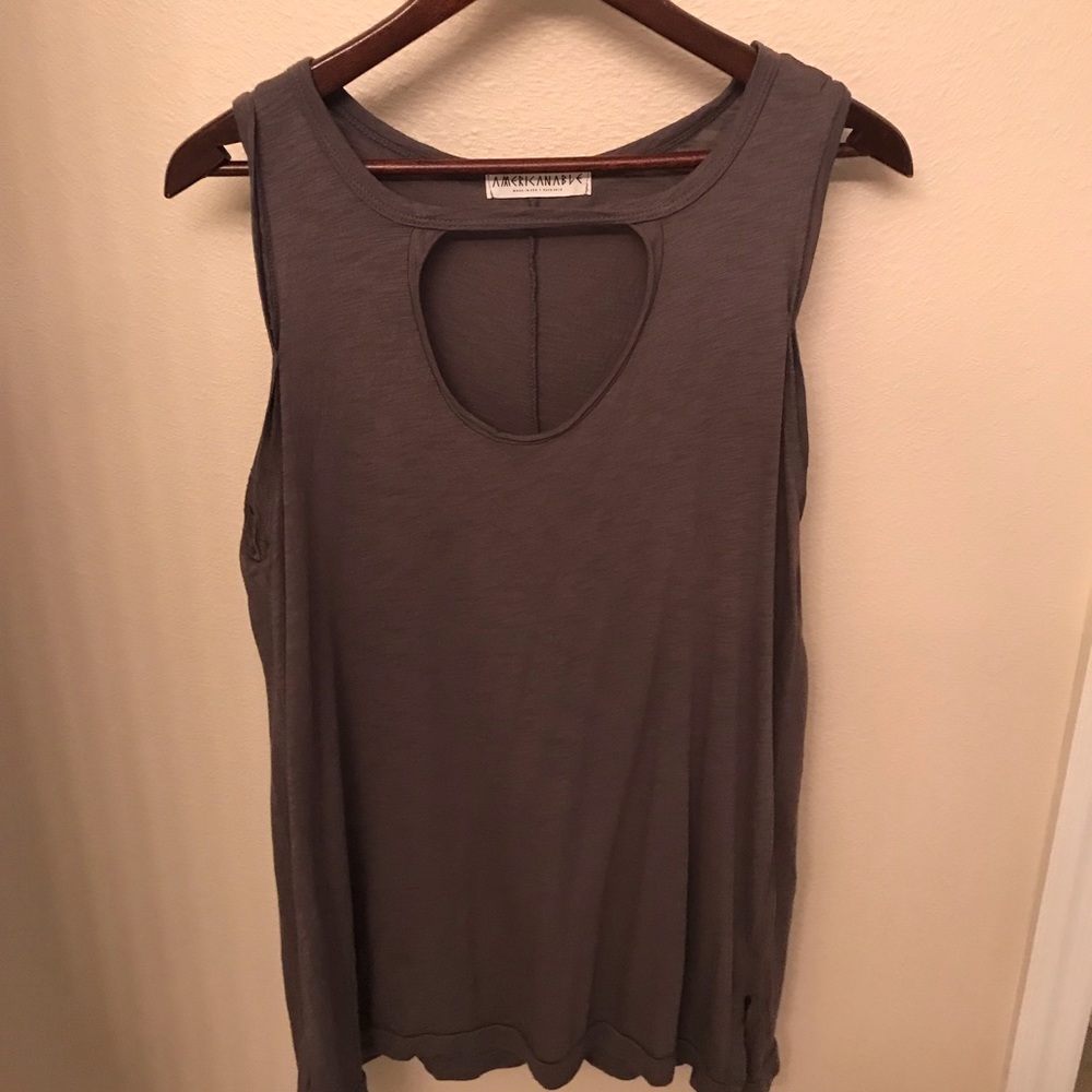Grey tank top